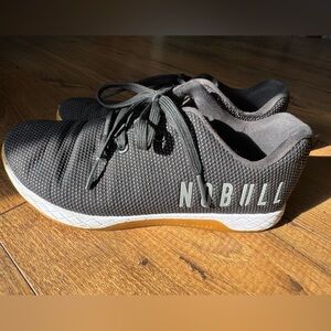 Women’s NOBULL Outwork Training Shoes Size 7.5 in Black.